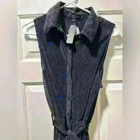 NWT Elegant Sleeveless Jumpsuit Size L - Picture 5 of 7